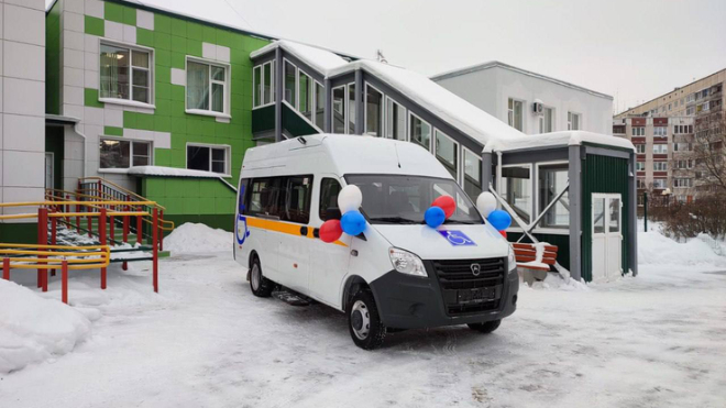 В реабилитационных центрах Ленобласти появились новые автобусы