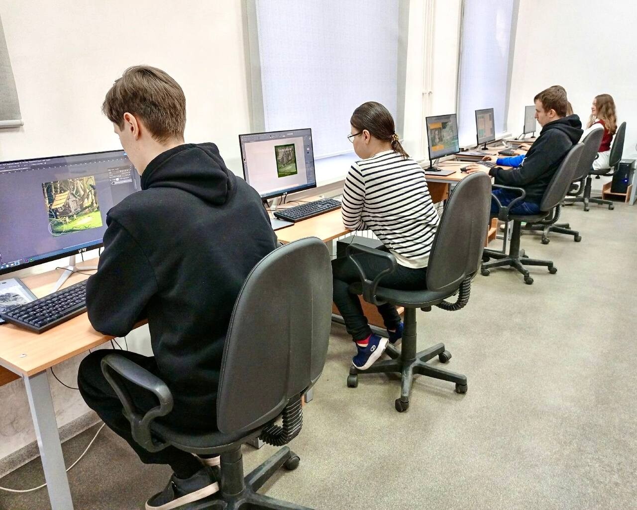 Студенты из Астрахани разработали оформление книги сказок