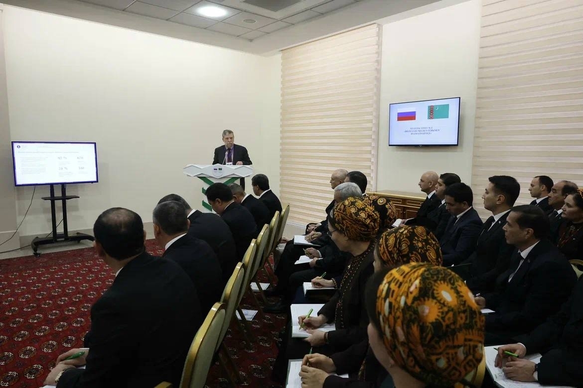 Астраханская область и Туркменистан могут создать Каспийский реестр квалификаций