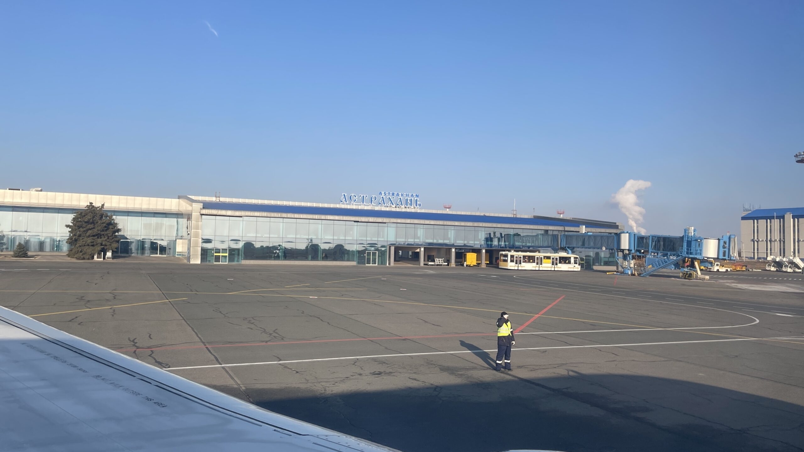 Из Астрахани в Волгоград можно снова добраться самолетом 