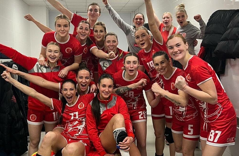 «Астраханочка» вырвала победу у ростовских гандболисток 