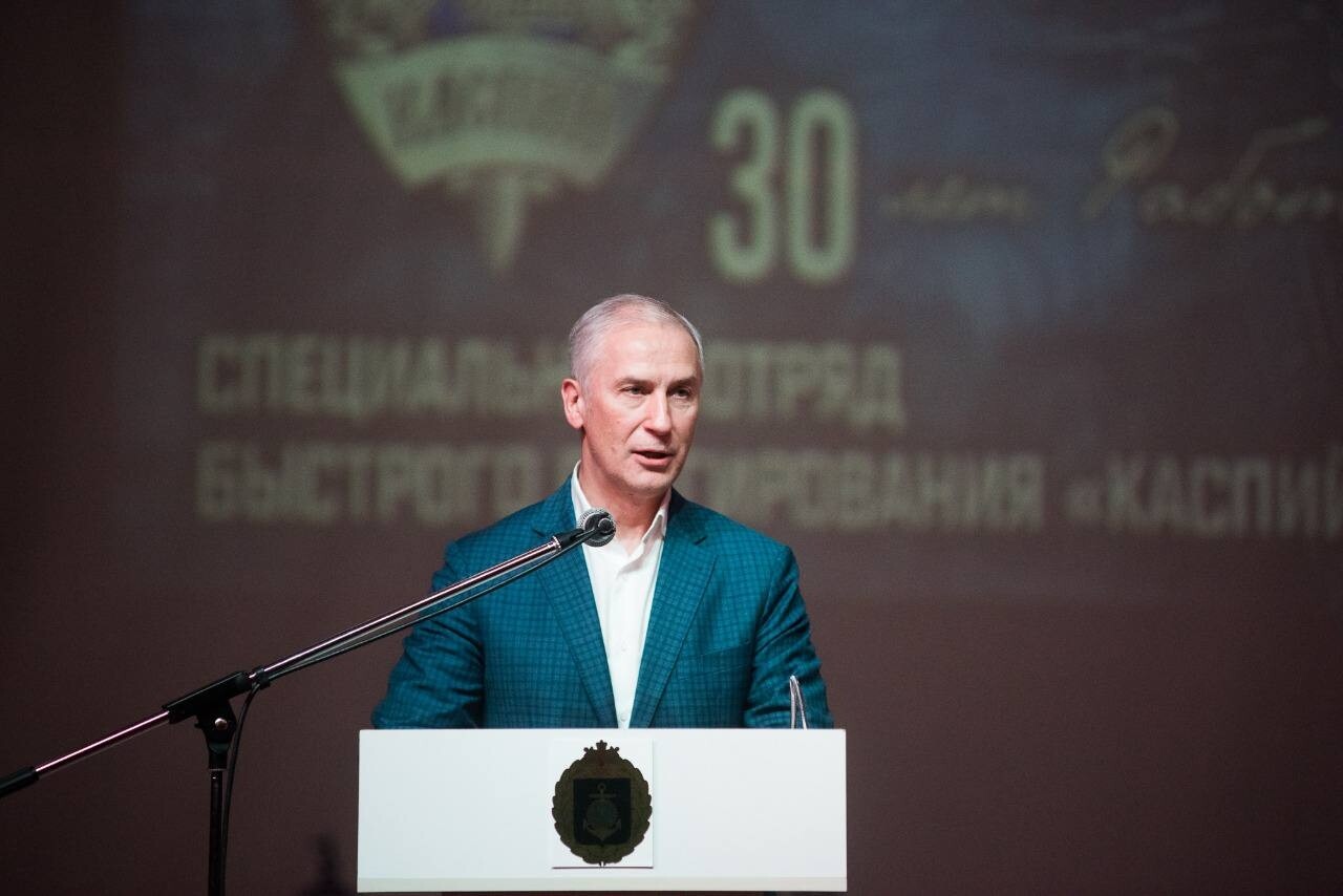 Астраханский вице-губернатор поздравил СОБР «Каспий» с юбилеем 