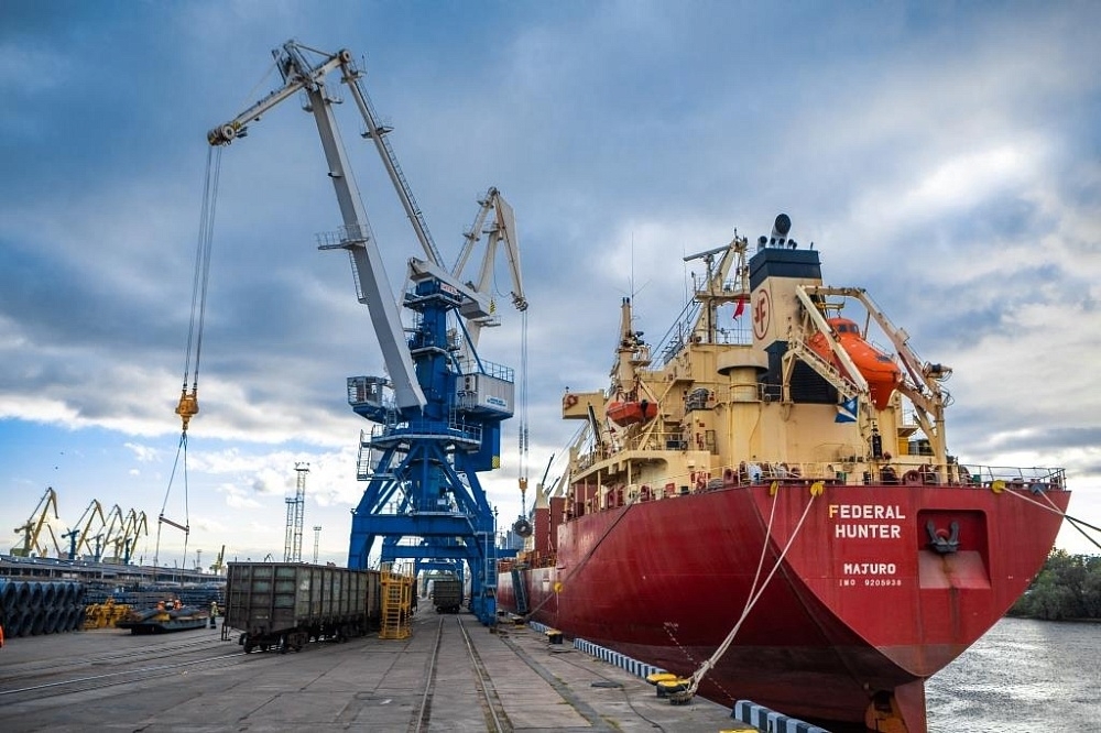 «Севморпроект» обновит причалы порта Петербурга почти за миллиард