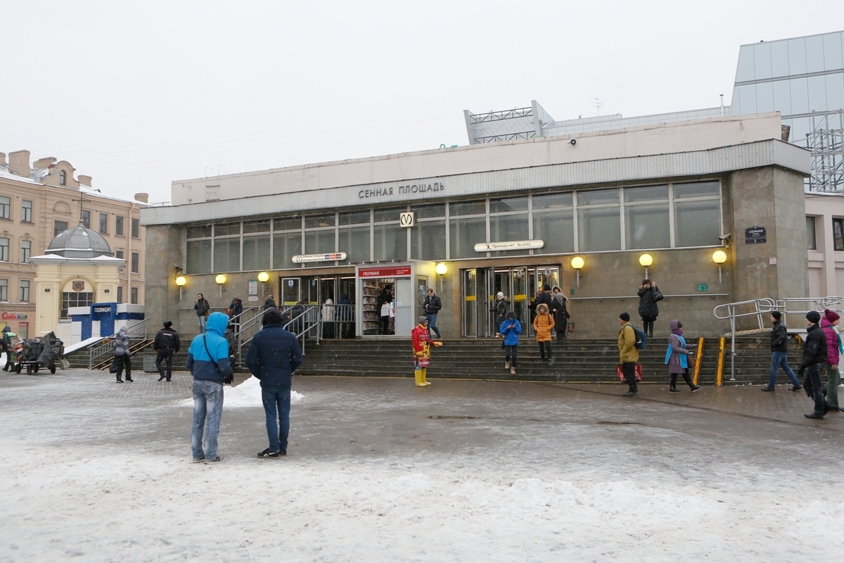 Комтранс Петербурга раскрыл режим работы станции метро «Сенная площадь» на время ремонта