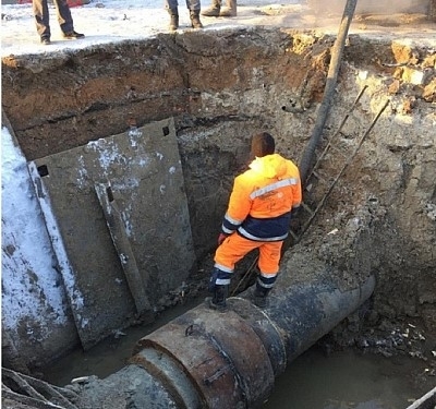 В Петергофе реконструируют водовод за 1,9 млрд рублей