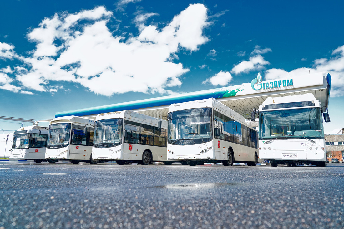 Петербург давит на газ