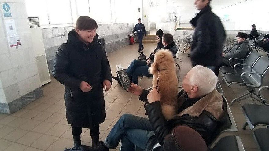 ПривЖД провела на астраханском вокзале акцию в честь Международного дня книгодарения 