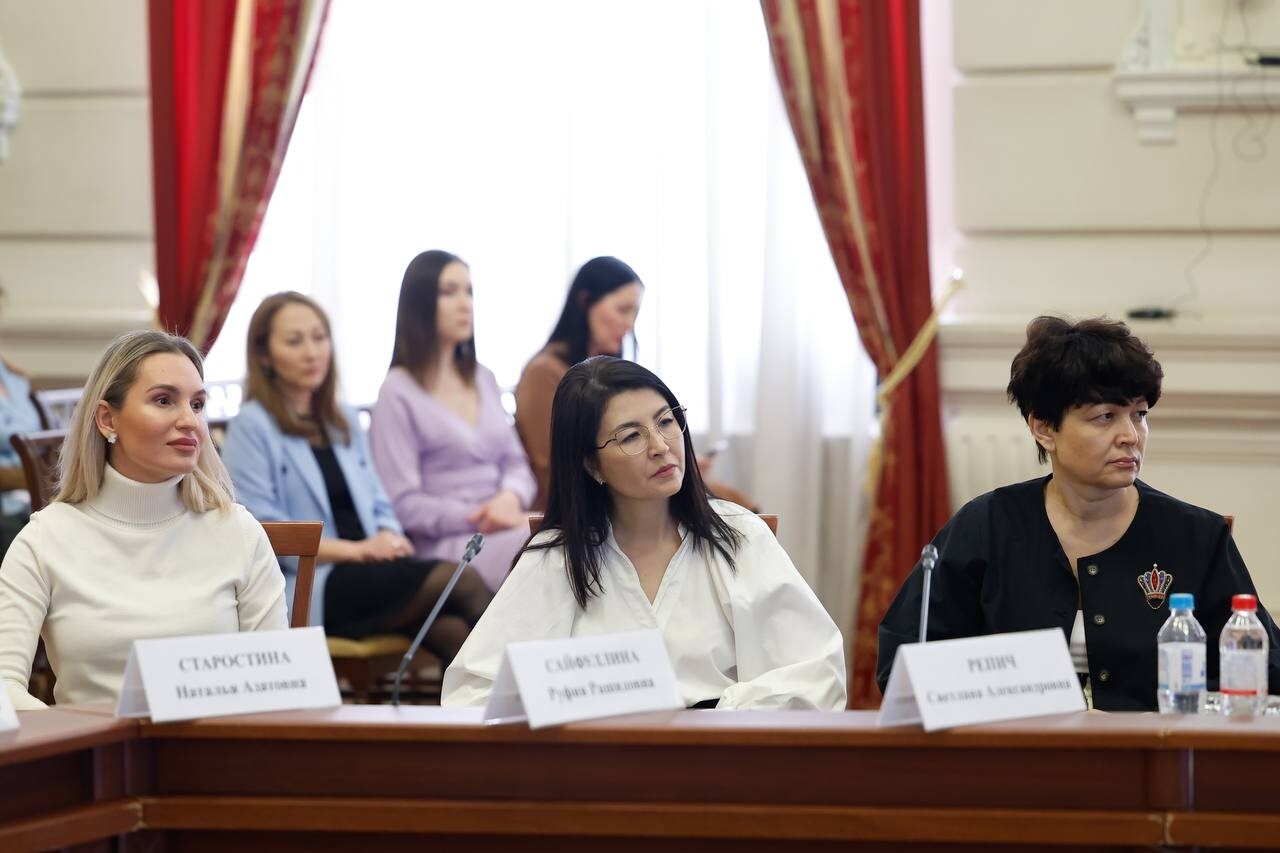 В Астрахани могут провести первый межрегиональный Женский Форум