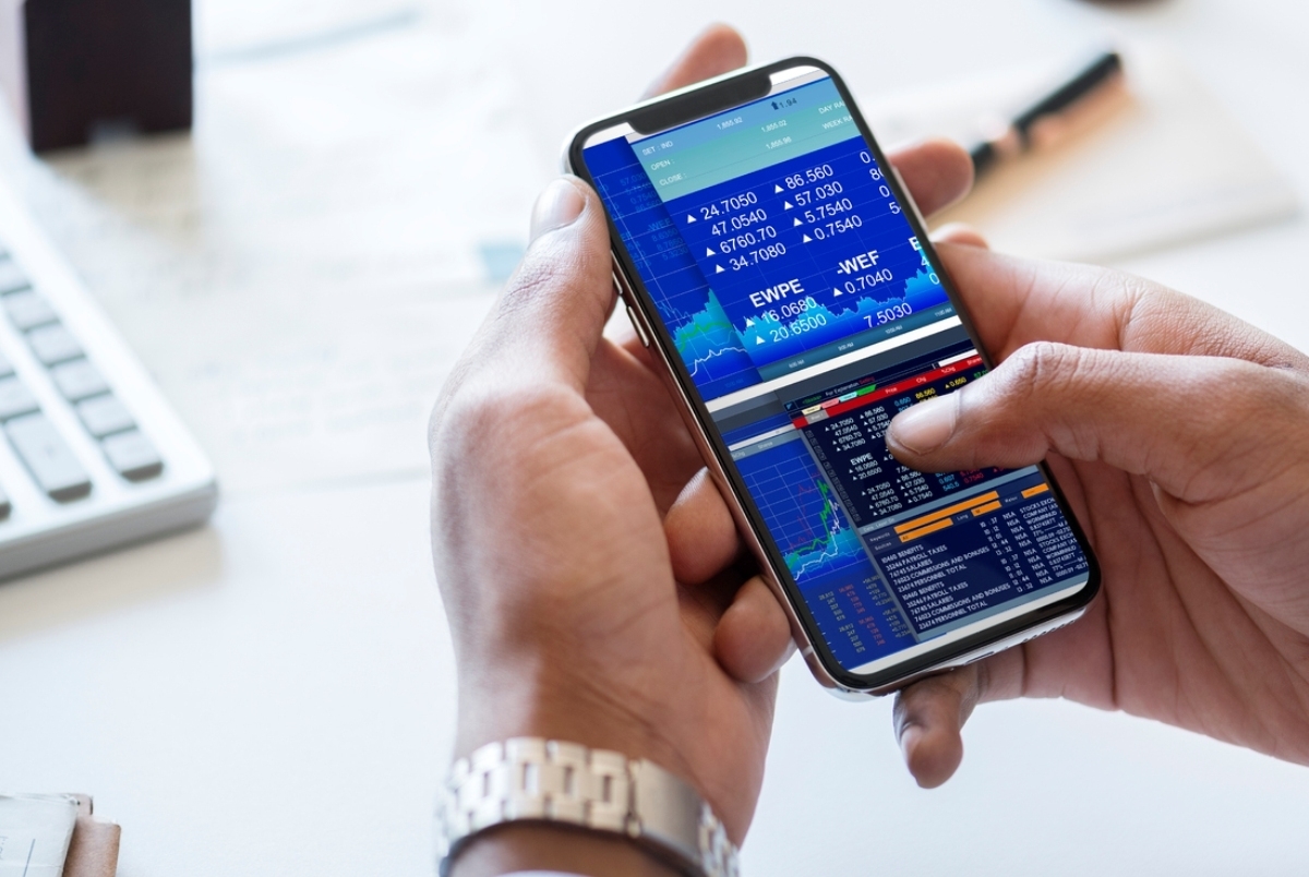 ЦБ РФ сообщил о рисках спекулятивной торговли акциями третьего эшелона