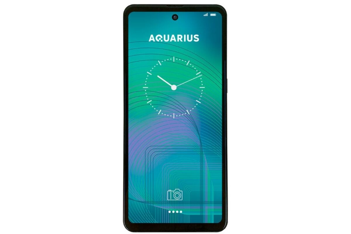 В РФ началось серийное производство смартфонов Aquarius на базе «Авроры»