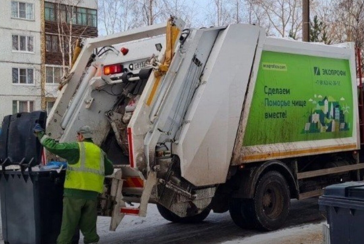 «ЭкоИнтегратор» под натиском активистов отказался тратить миллионы на коллекторов