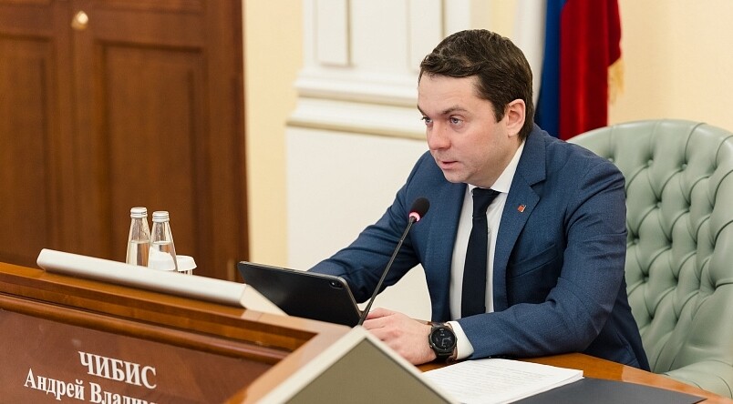 Школьникам и студентам из семей мобилизованных в Заполярье предоставят льготы на питание и общественный транспорт