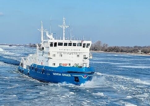 В портах Оля и Астрахань период ледокольных проводок подошел к концу  