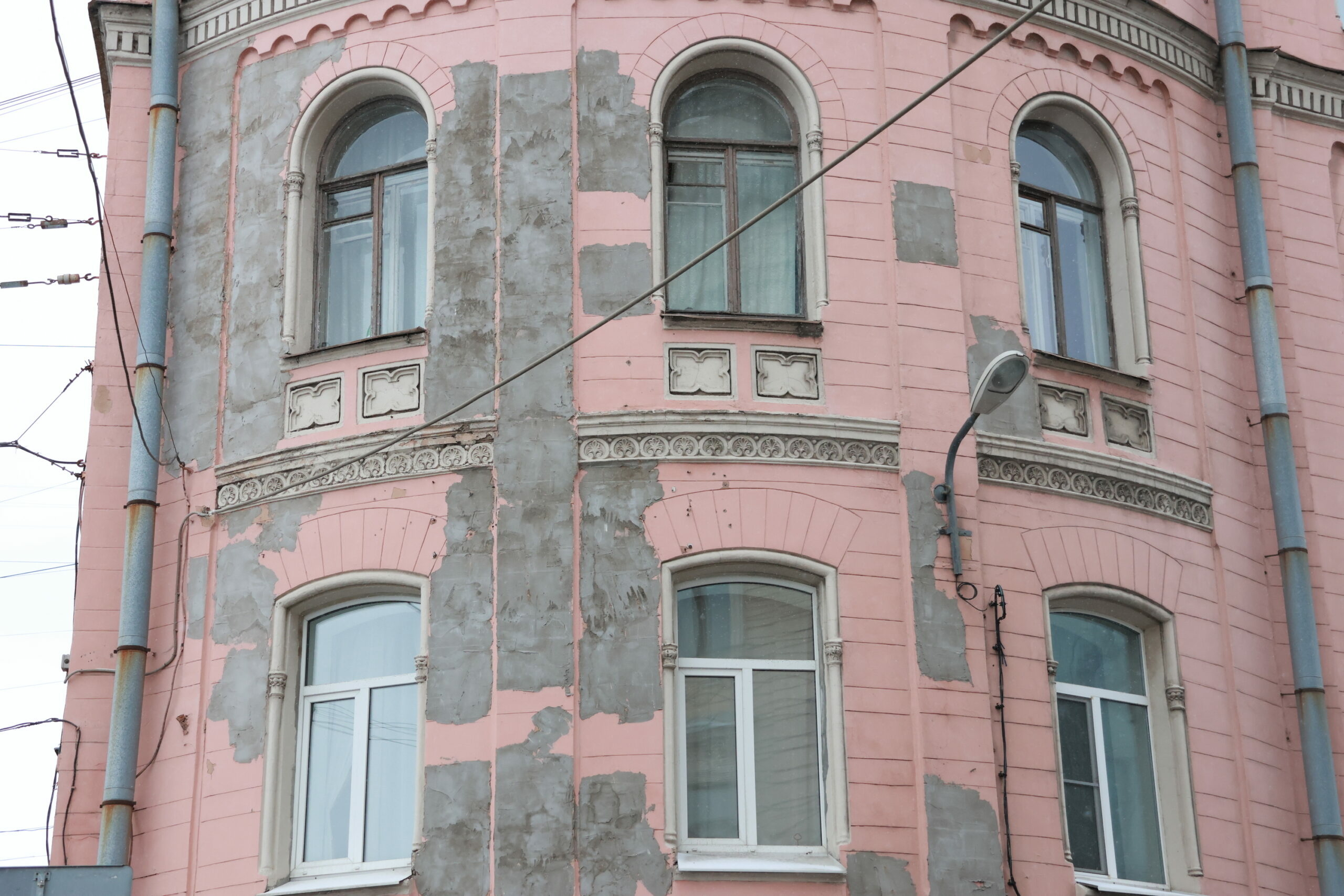 В Петергофе продадут «Второй Министерский дом» за 19,4 млн рублей