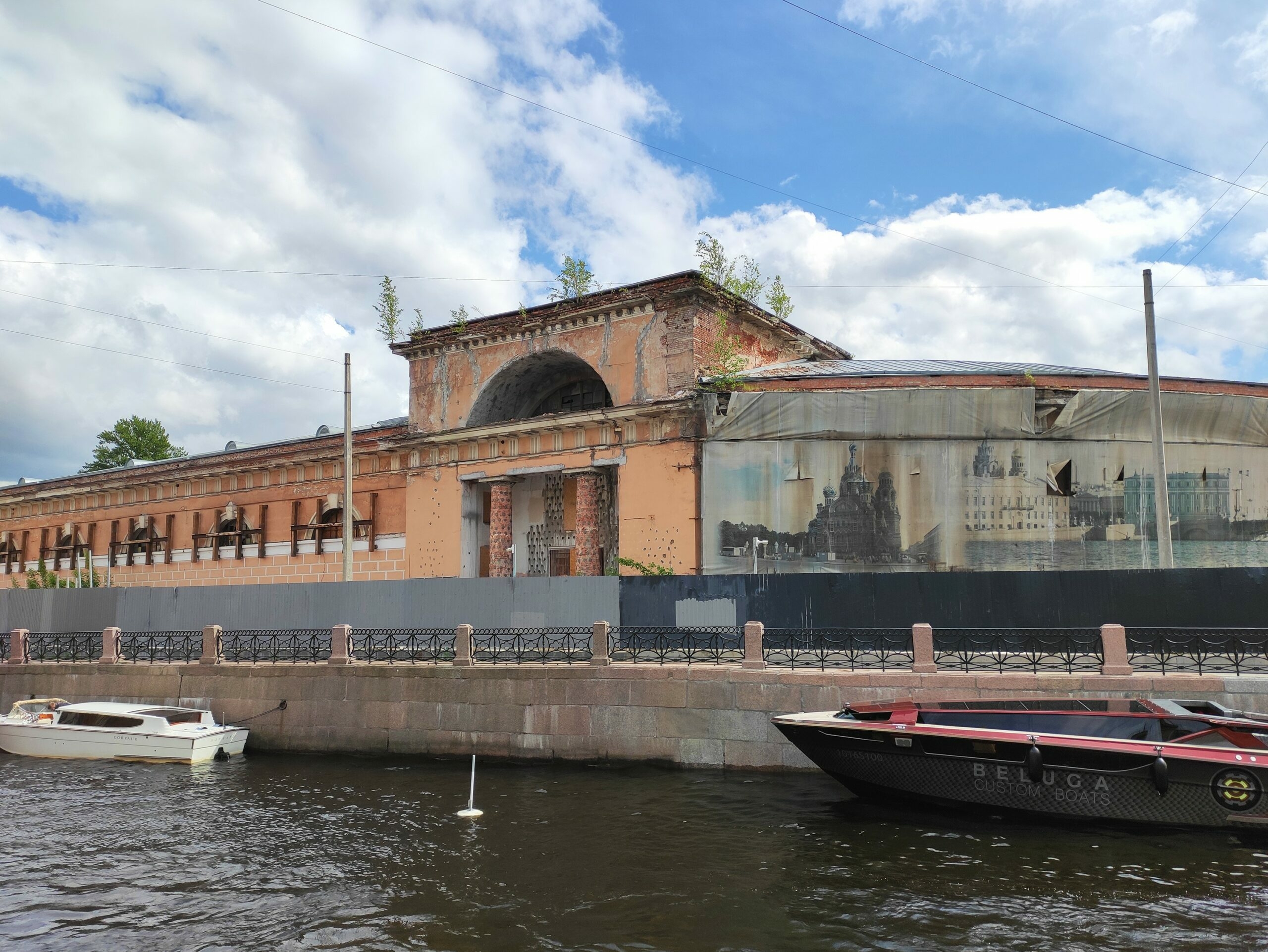 Род Строгановых доказал нарушения во время торгов на аренду Конюшенного ведомства