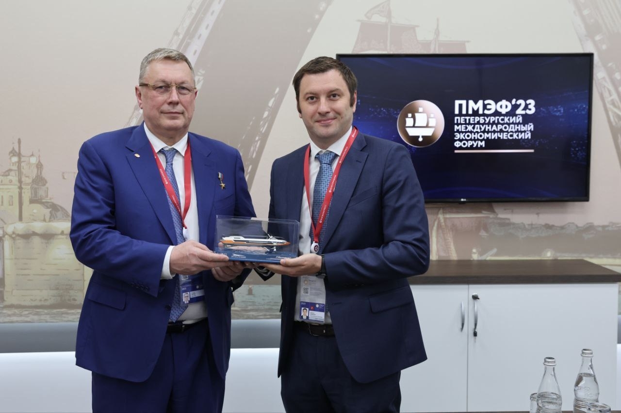 Комтранс заключил соглашение об обновлении подвижного состава метеоров