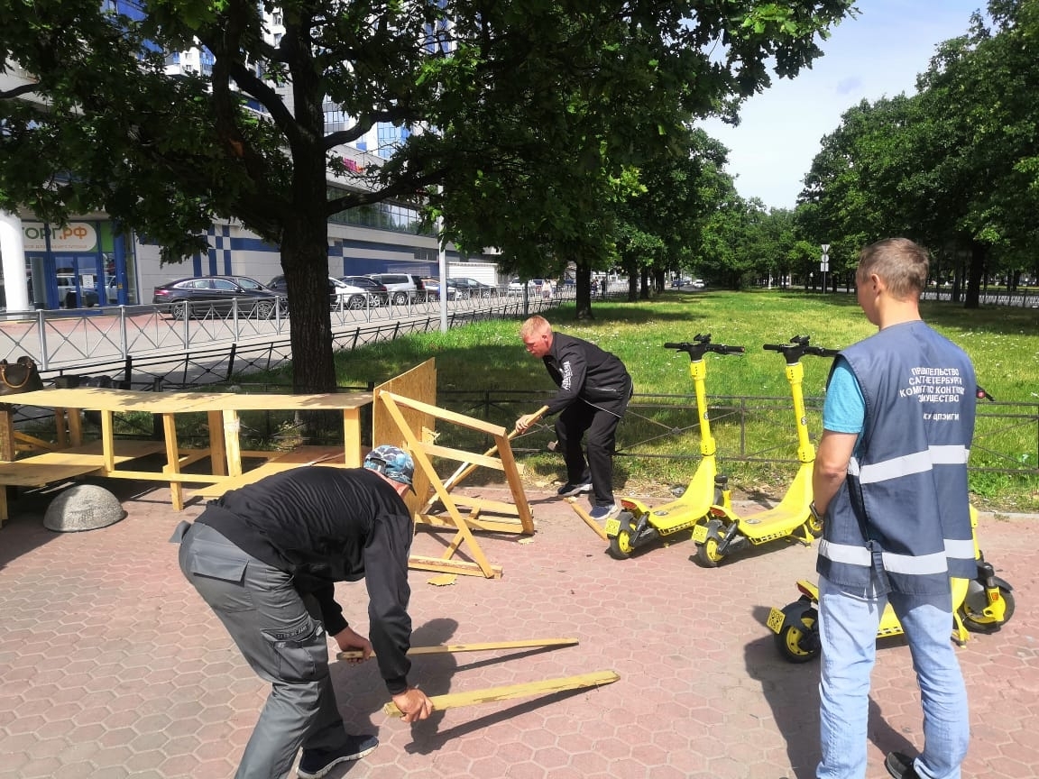 В Петербурге 28 земельных участков освобождены от незаконных торговых точек