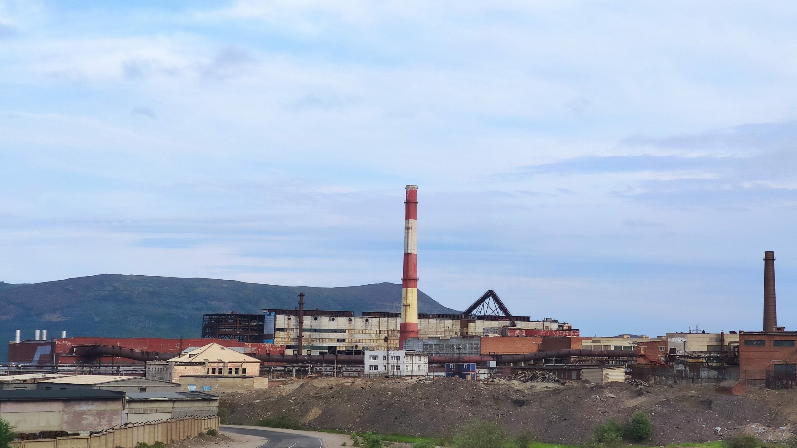 Кольский дивизион Норникеля снизил содержание примесей в никелевых катодах