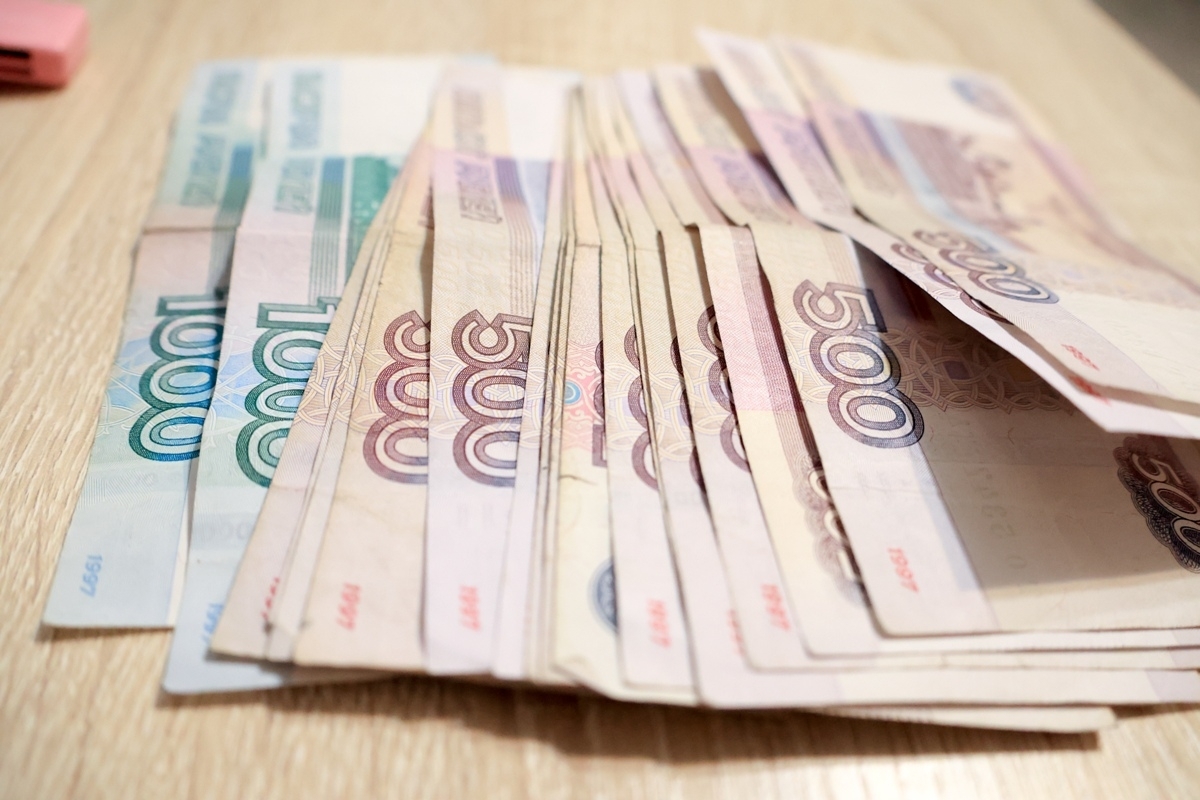 Народные артисты Петербурга получат 30 тысяч рублей