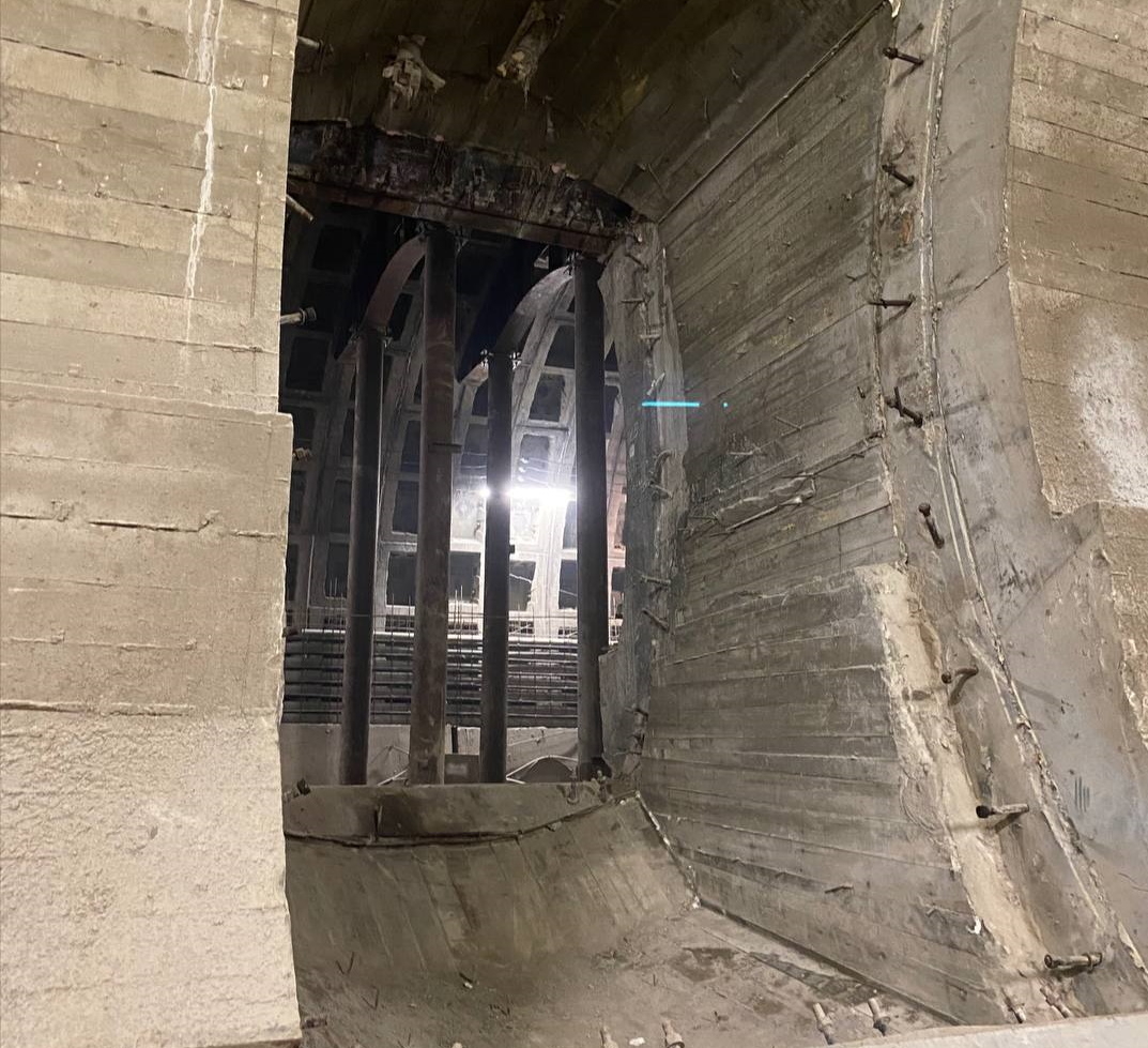 Раскрытие пассажирских проемов завершилось на станции «Юго-Западная»