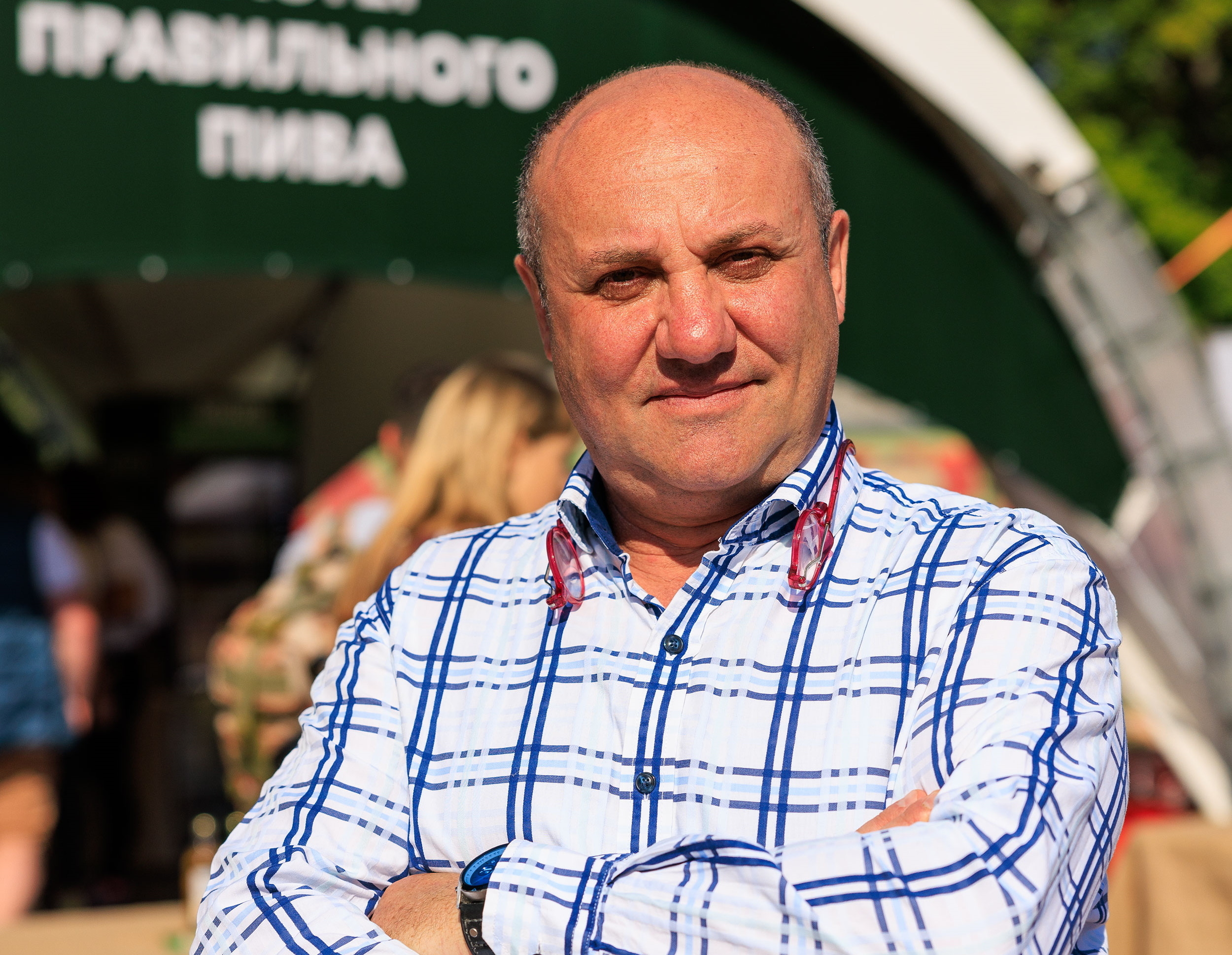 Шеф Илья Лазерсон представил рецепты правильных закусок к разным сортам пива