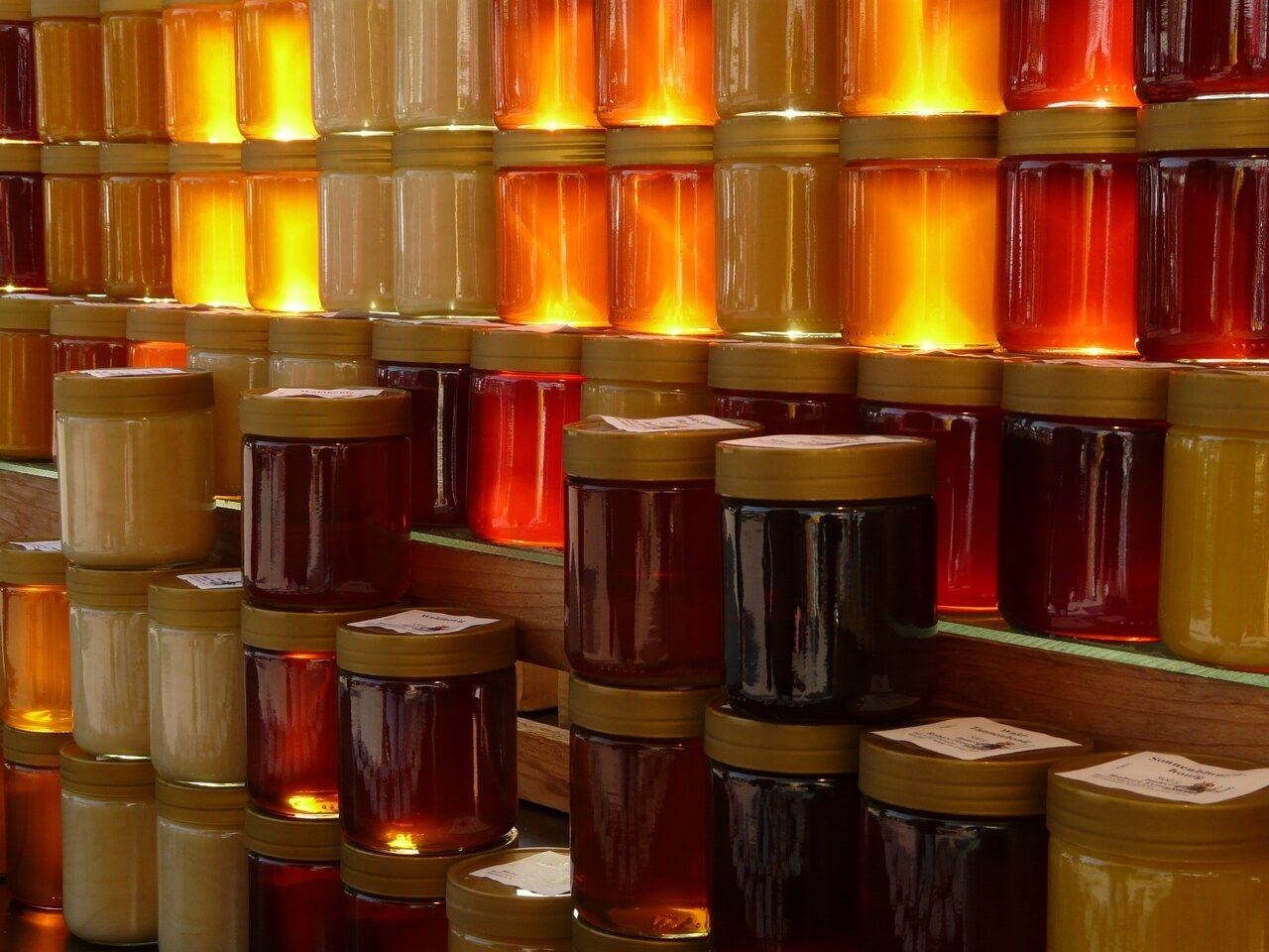 Тверские фермеры представили свою продукцию на «Ярмарка продовольствия»