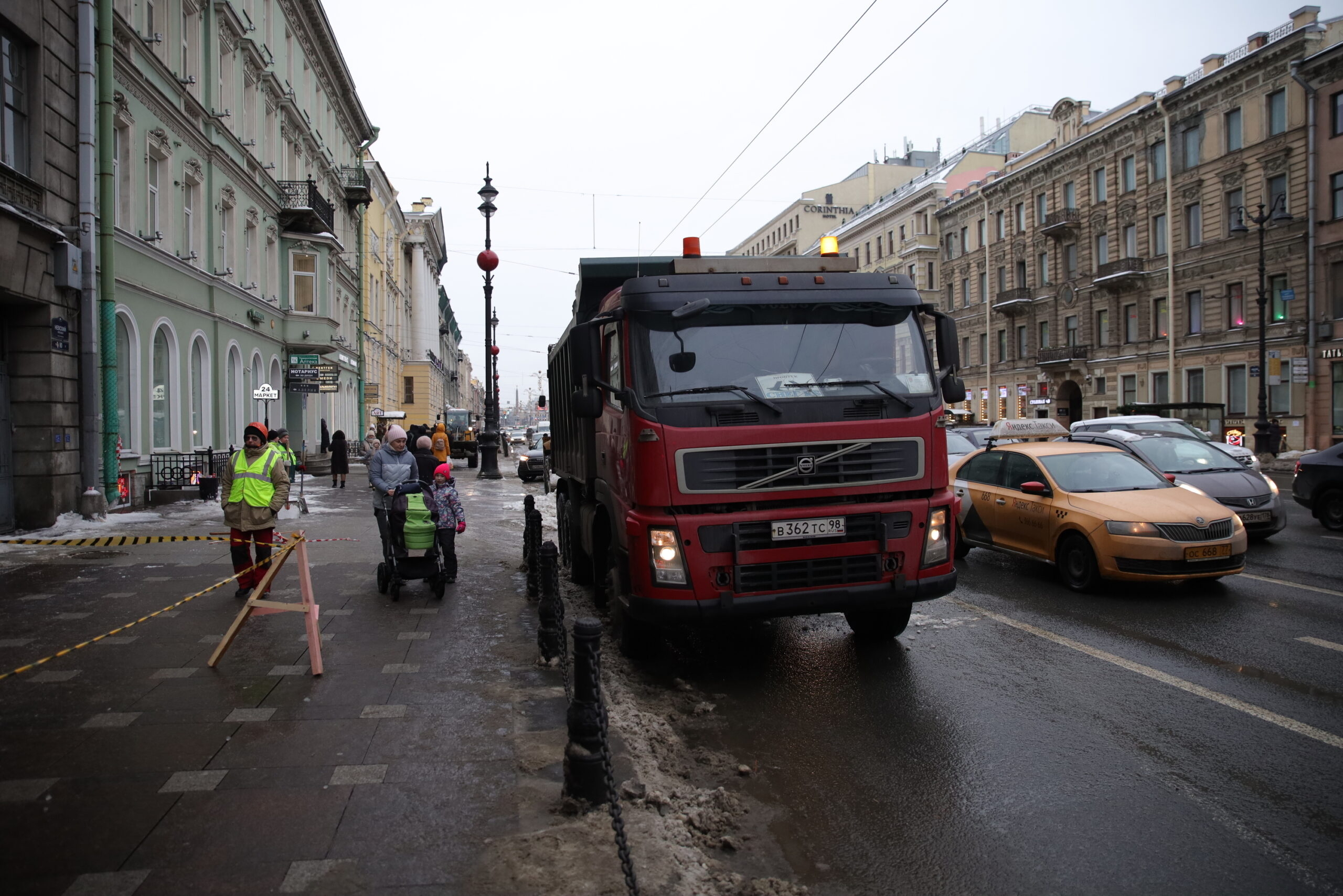 «Меркатор Холдинг» привезет в Петербург коммунальную технику на 269 млн рублей