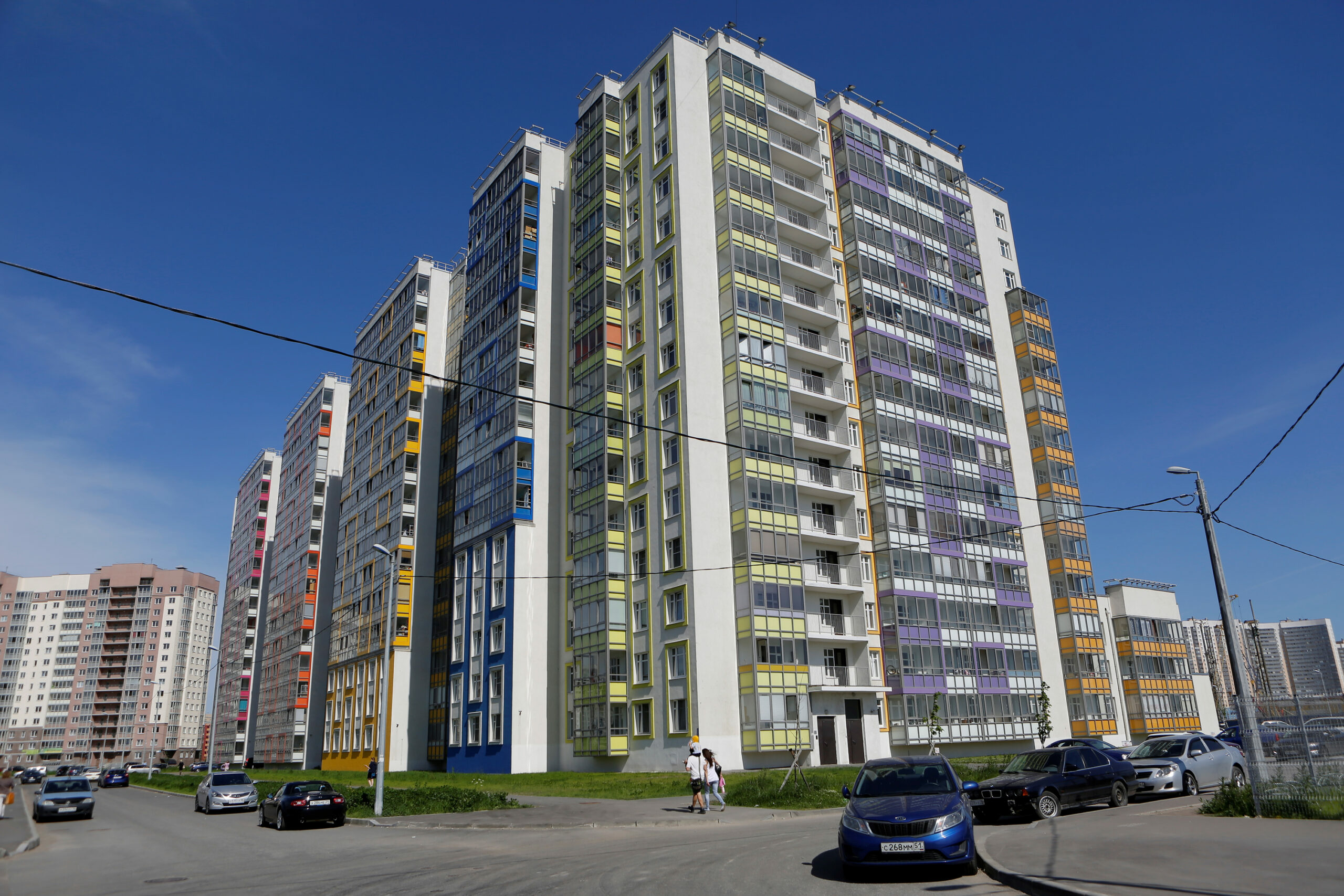 В Петербурге на более чем 50% вырос спрос на квартиры на первичном рынке