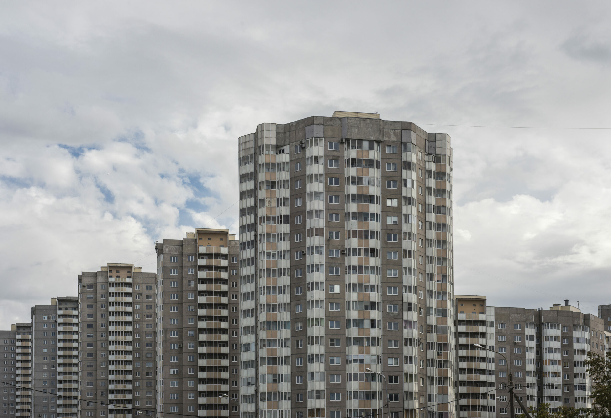 Петербург не вошел в топ-10 регионов по росту цен на жилье