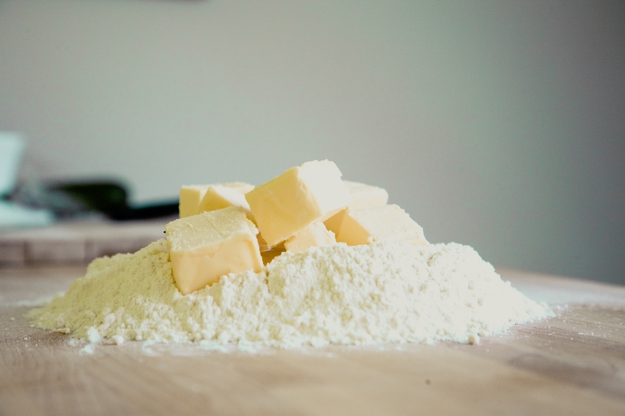 В Подмосковье пресекли продажу более 170 тонн поддельных продуктов