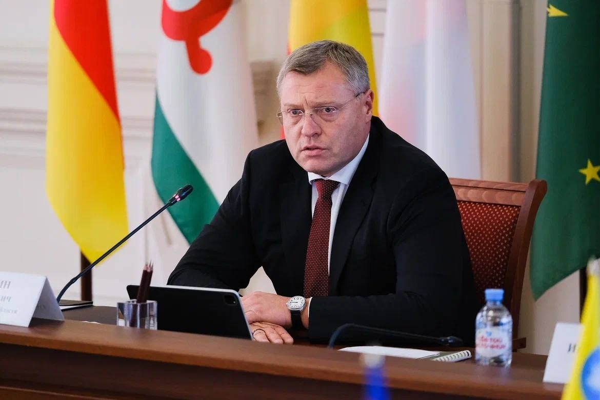 У губернатора есть к главе Володарского района серьезные вопросы 