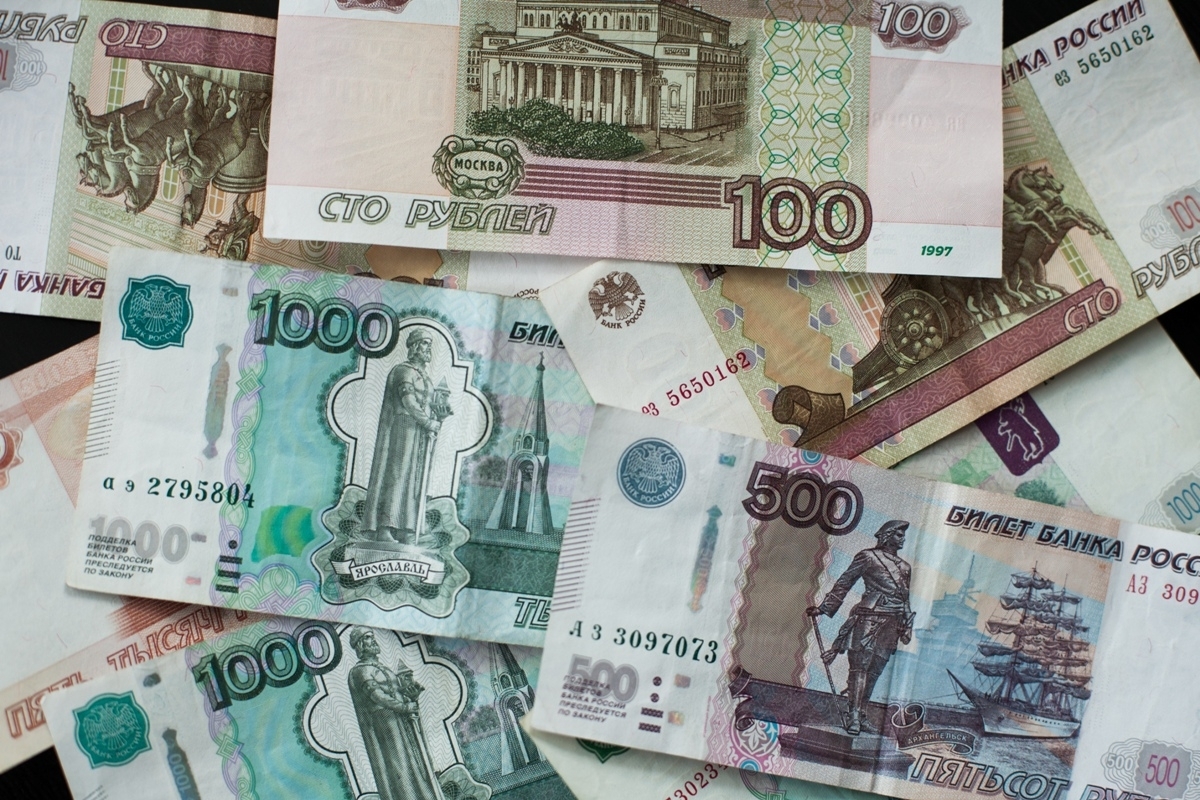В Петербурге вырастет стоимость патента для работающих мигрантов