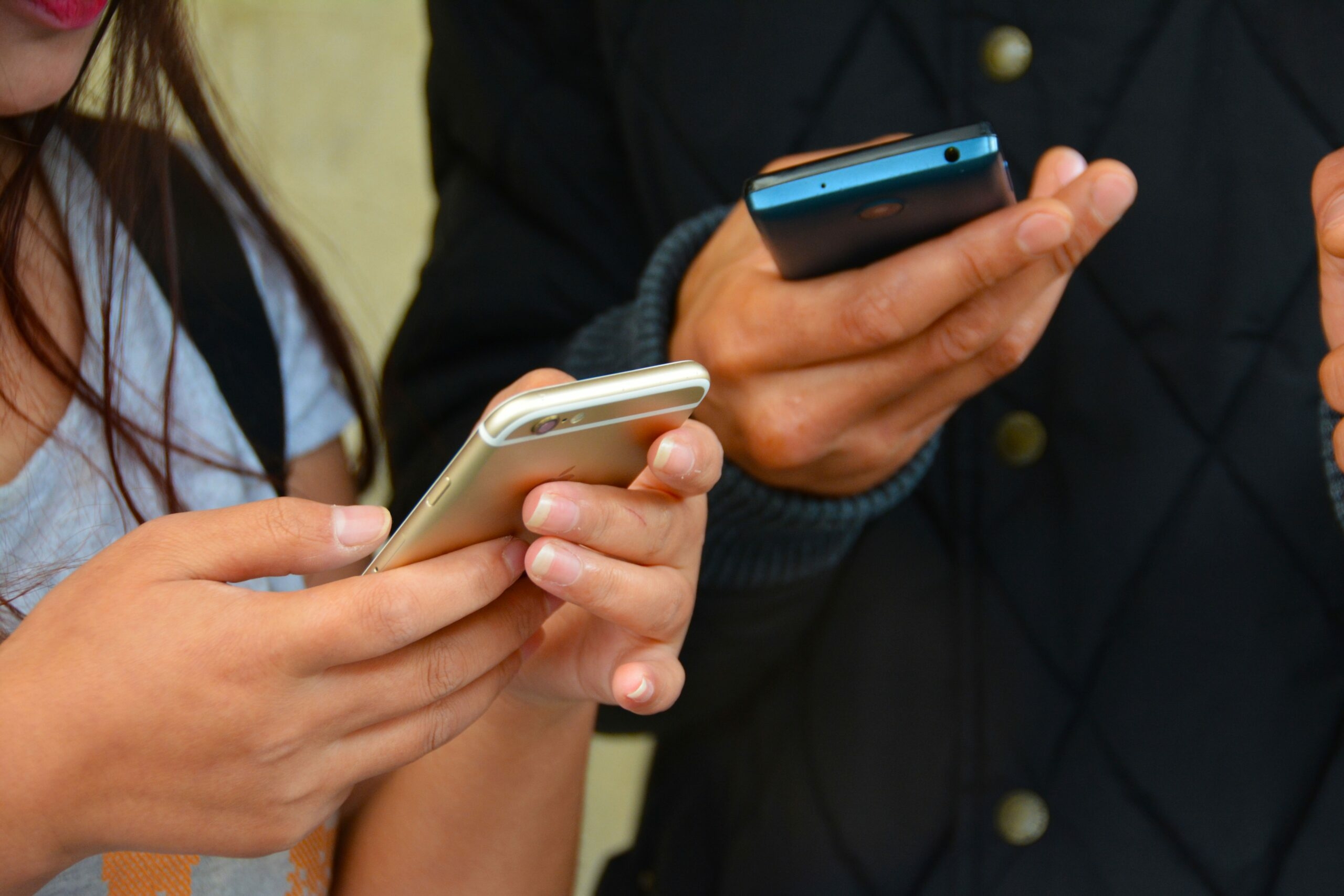 Петербуржцы до 14 лет потеряли интерес к TikTok, перейдя в Telegram, YouTube и VK