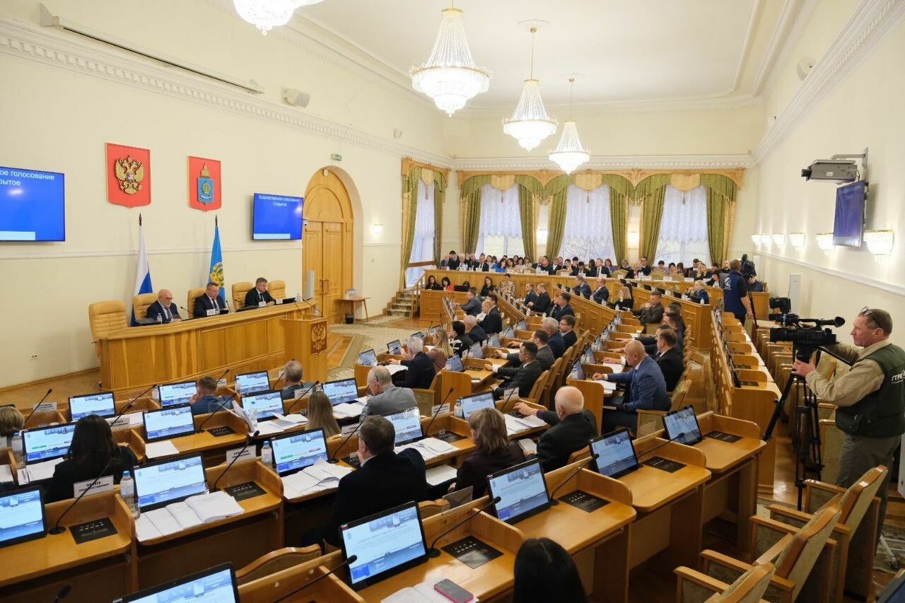 Более 60 регионов поддержали предложение астраханских депутатов о продлении налоговых льгот для бизнеса