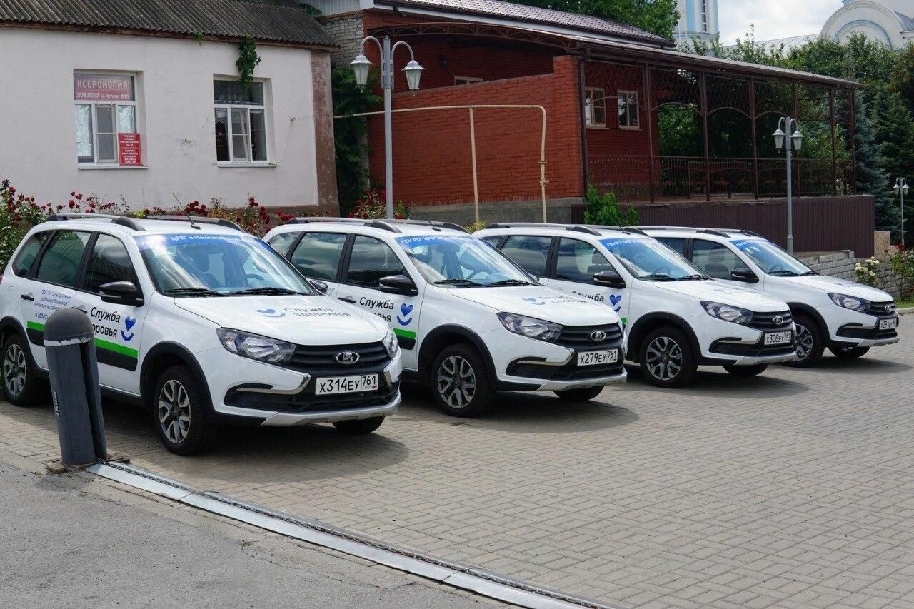Ростовские медучреждения первичного звена за два года получили 100 автомобилей 