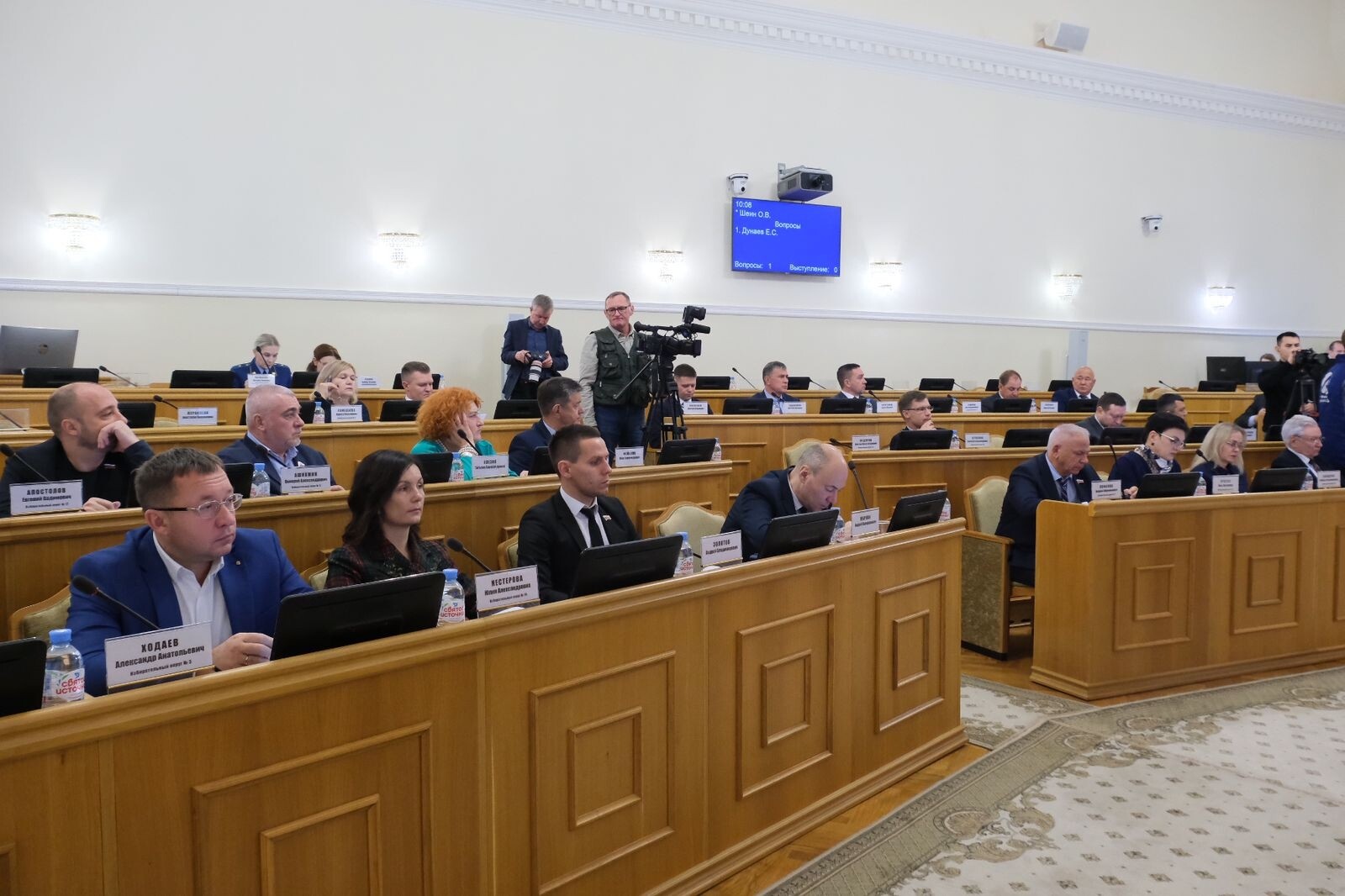Работающие в астраханских селах студенты получат выплату в 50 тысяч рублей 