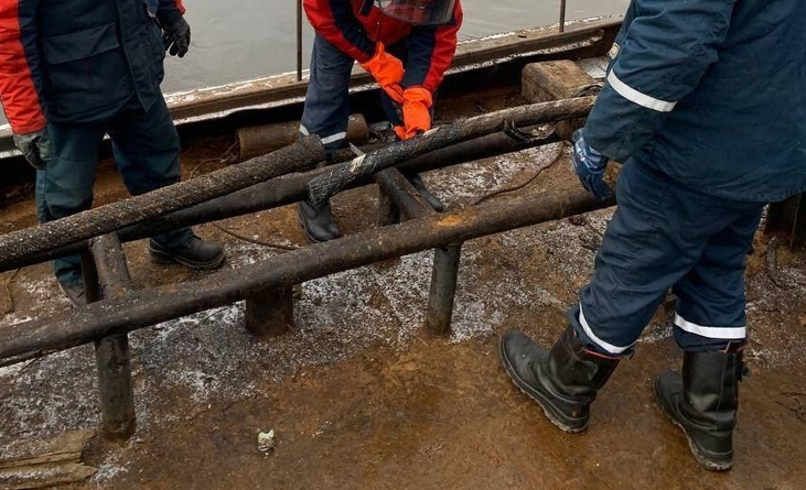 У Литейного моста отремонтировали подводный участок кабельной линии в 40 метров