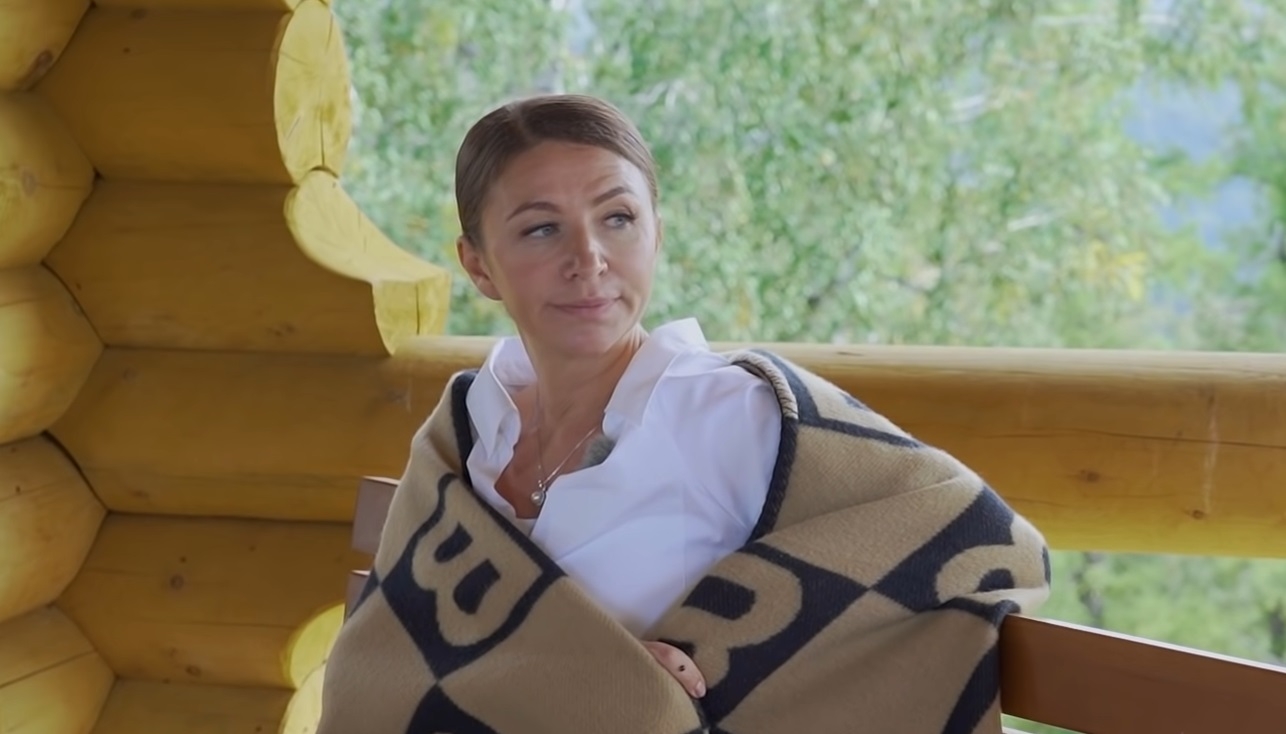 Нечем платить долги: Елена Блиновская и ее семья намерены объявить о банкротстве