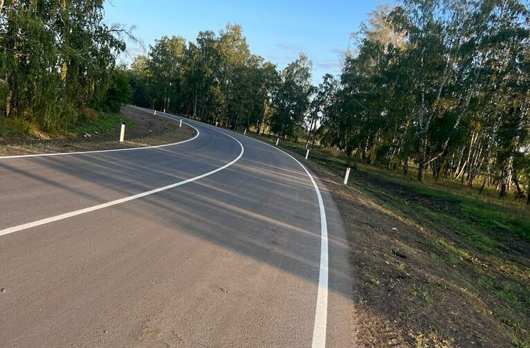 Пять ведущих к предприятиям АПК дорог построили в Омской области 