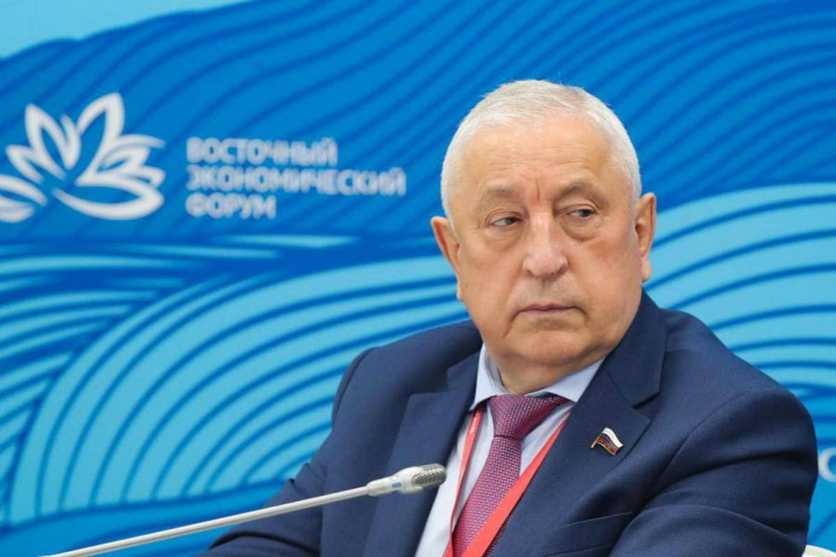 Депутат Харитонов призвал в Петербурге резко нарастить финансирование промышленности