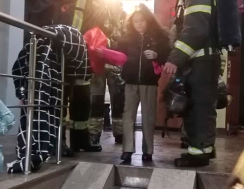 При пожаре в центре Ростова спасли 22 человека 