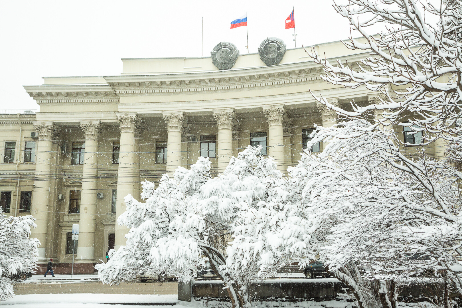 Волгоградским медикам с 15 января назначат новую меру поддержки 