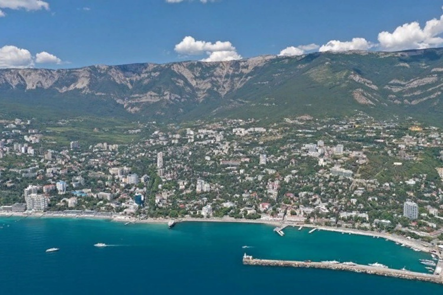 Несколько курортных городов Крыма будет курировать Минздрав РФ