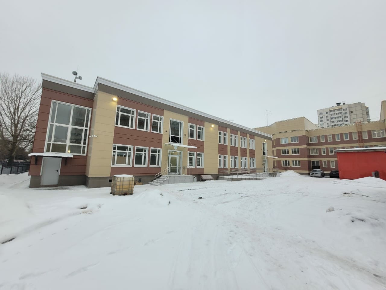 В Петербурге компания «ПСБ «ЖилСтрой» построила отделение скорой помощи