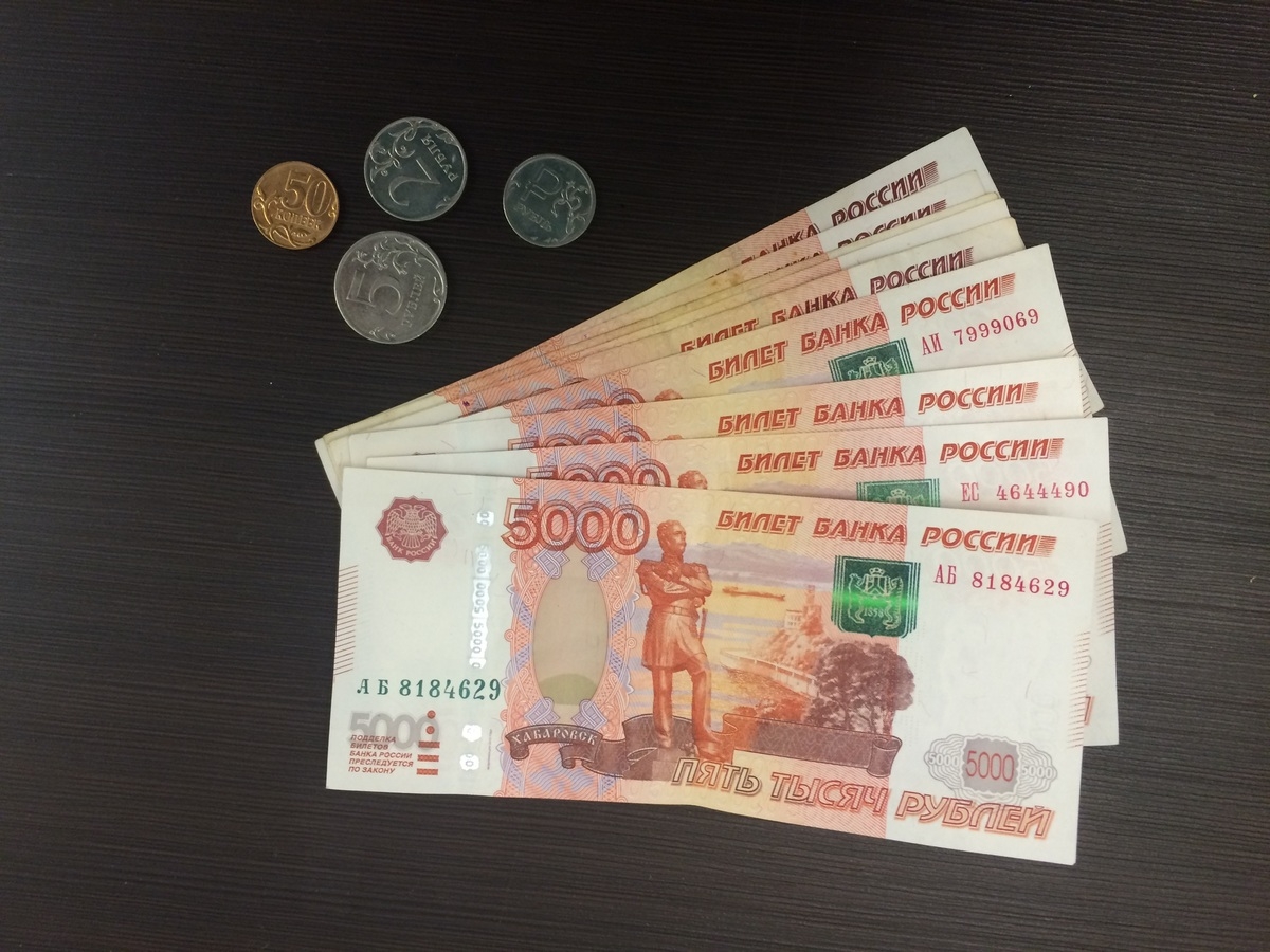 В Калининградской области зафиксирован рост реальных и номинальных зарплат