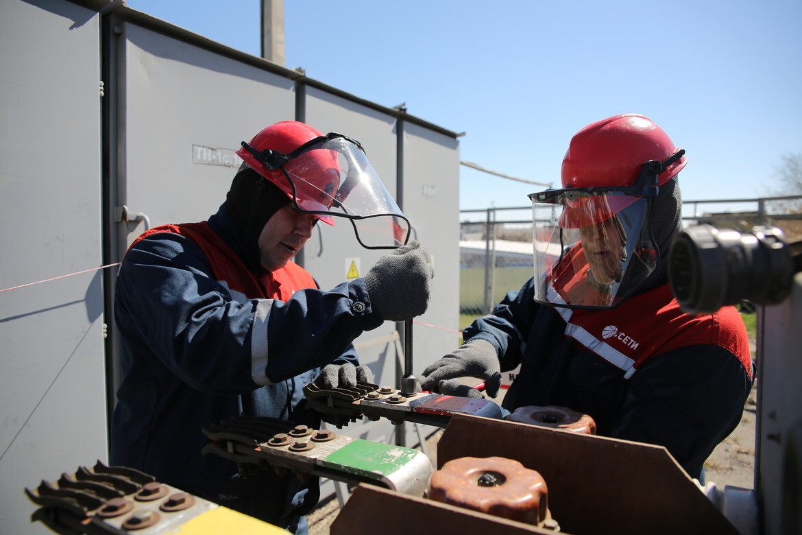 «Россети Юг» устраняют последствия непогоды в южных регионах страны