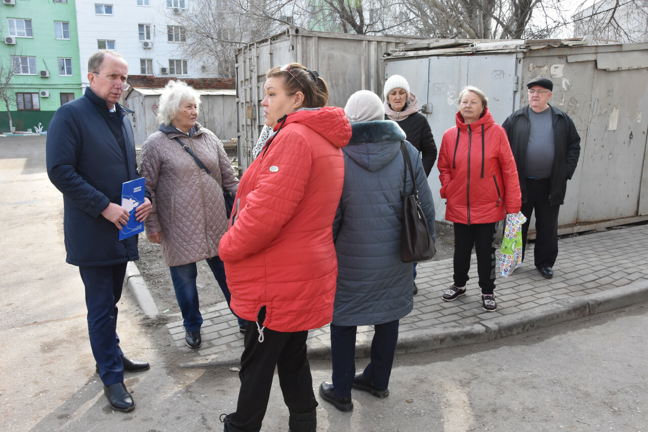 Председатель Городской Думы Астрахани провел выездные совещания в рамках программы «Жители МКД»