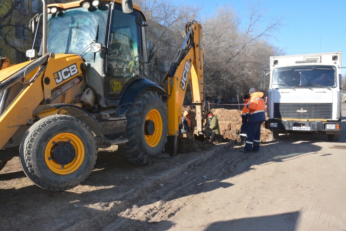 В Астрахани с начала года устранили около трех тысяч коммунальных аварий