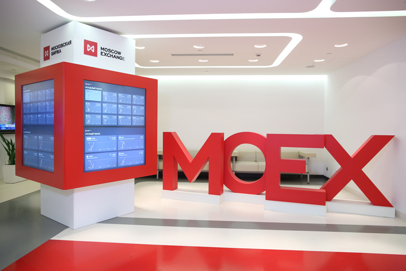 Мосбиржа приостановит торги акциями ВТБ в связи с обратным сплитом