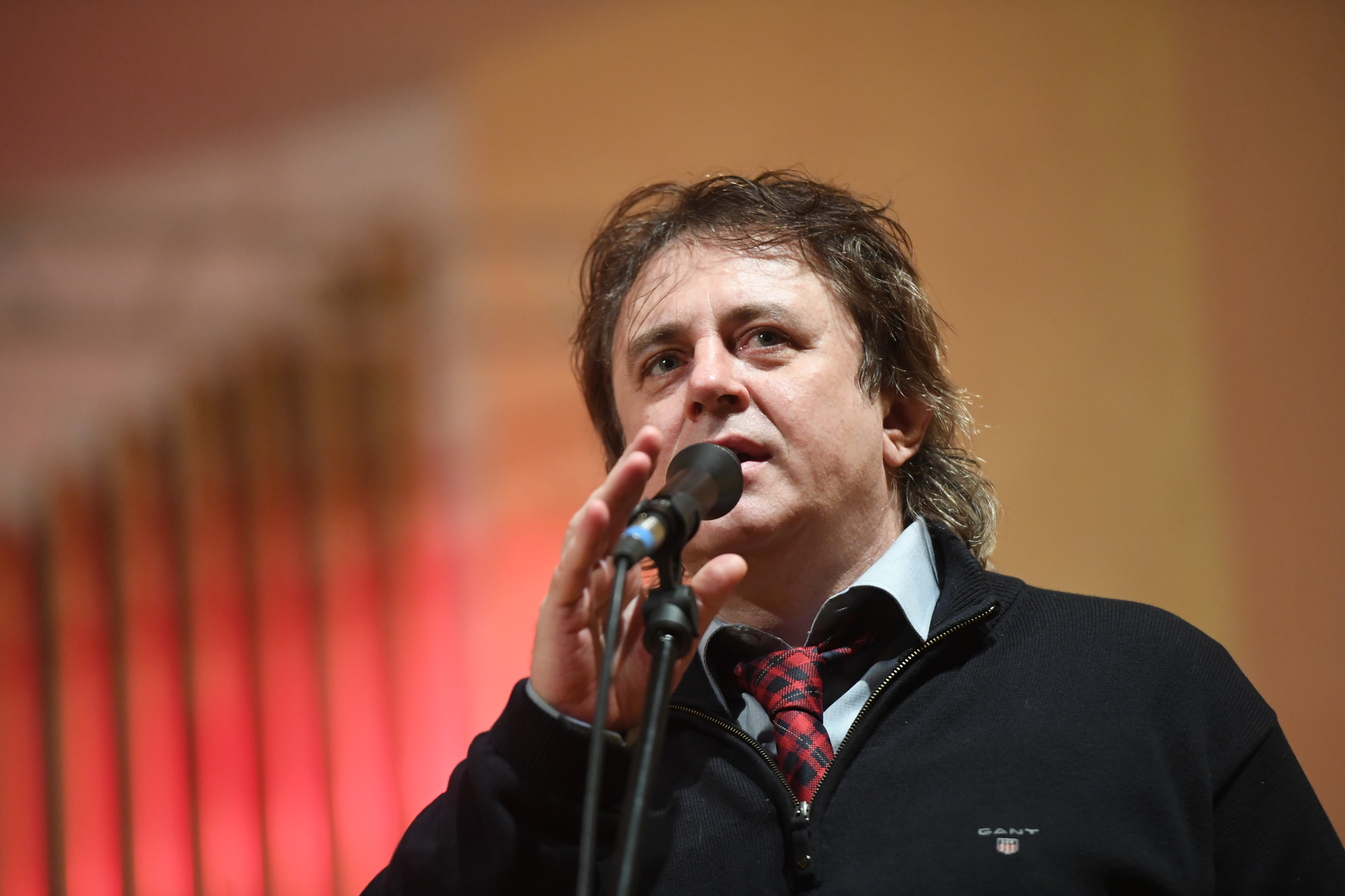 Автор хитов группы «Любэ» Шаганов проведёт встречи-концерты в Мурманской области